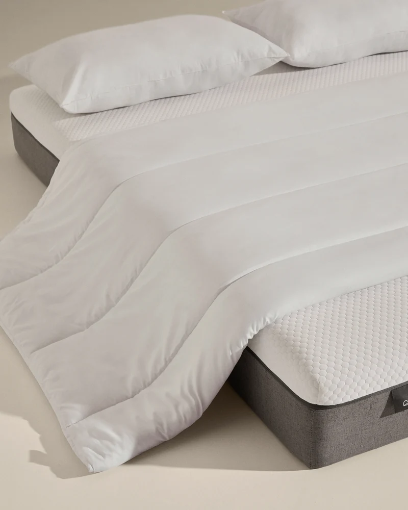 Atra 190gsm down and feather duvet for 180cm bed made in Spain