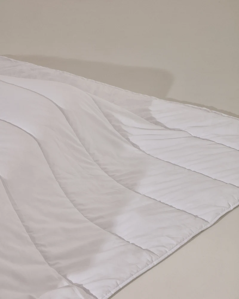 Atra 190gsm down and feather duvet for 180cm bed made in Spain