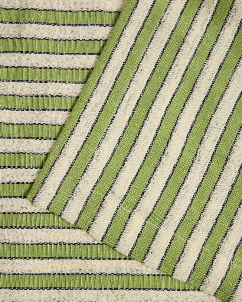 Ulena green tablecloth 170 x 250cm