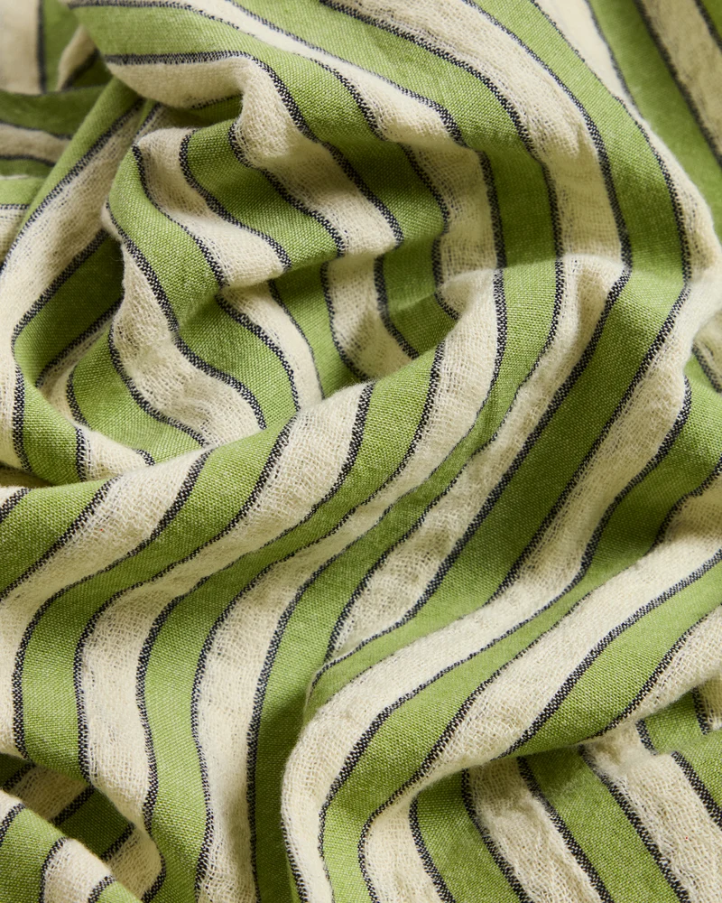 Ulena green tablecloth 170 x 250cm
