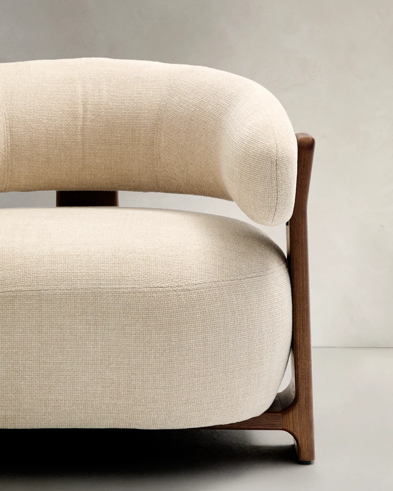 Granite beige chenille armchair with solid ash wood legs in a walnut finish FSC 100%