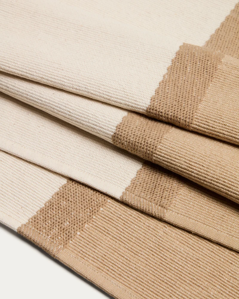 Tari beige table runner