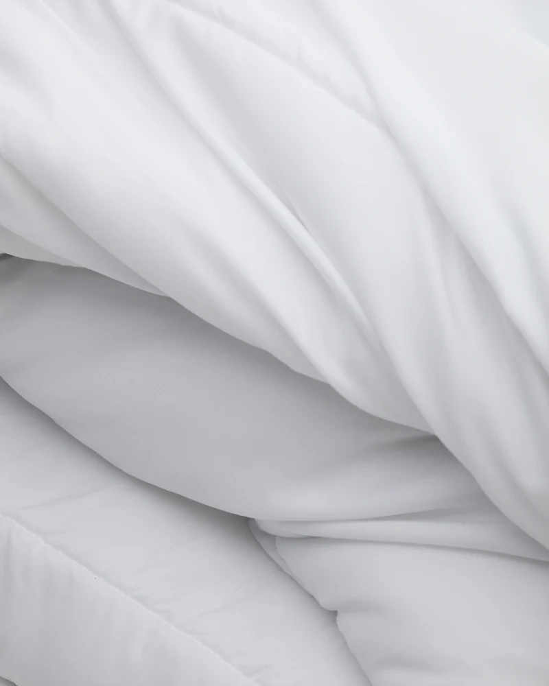 Mistral 250gsm microfibre duvet for 80/90cm bed made in Spain