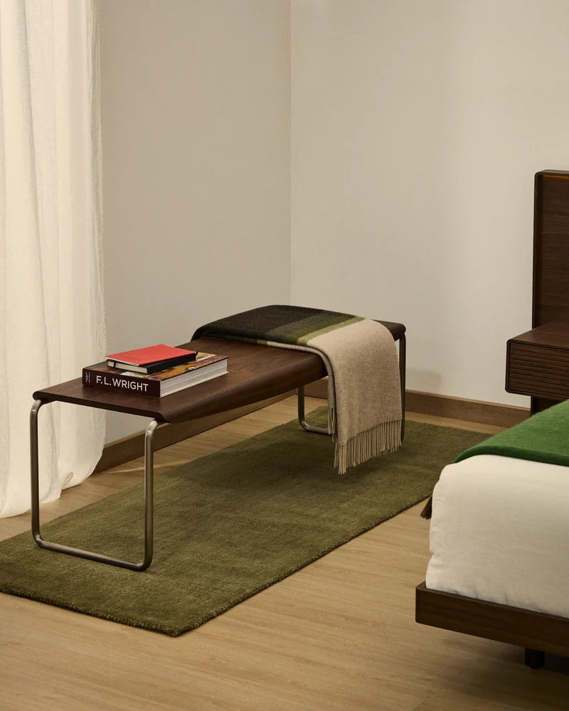 Empuries green runner rug