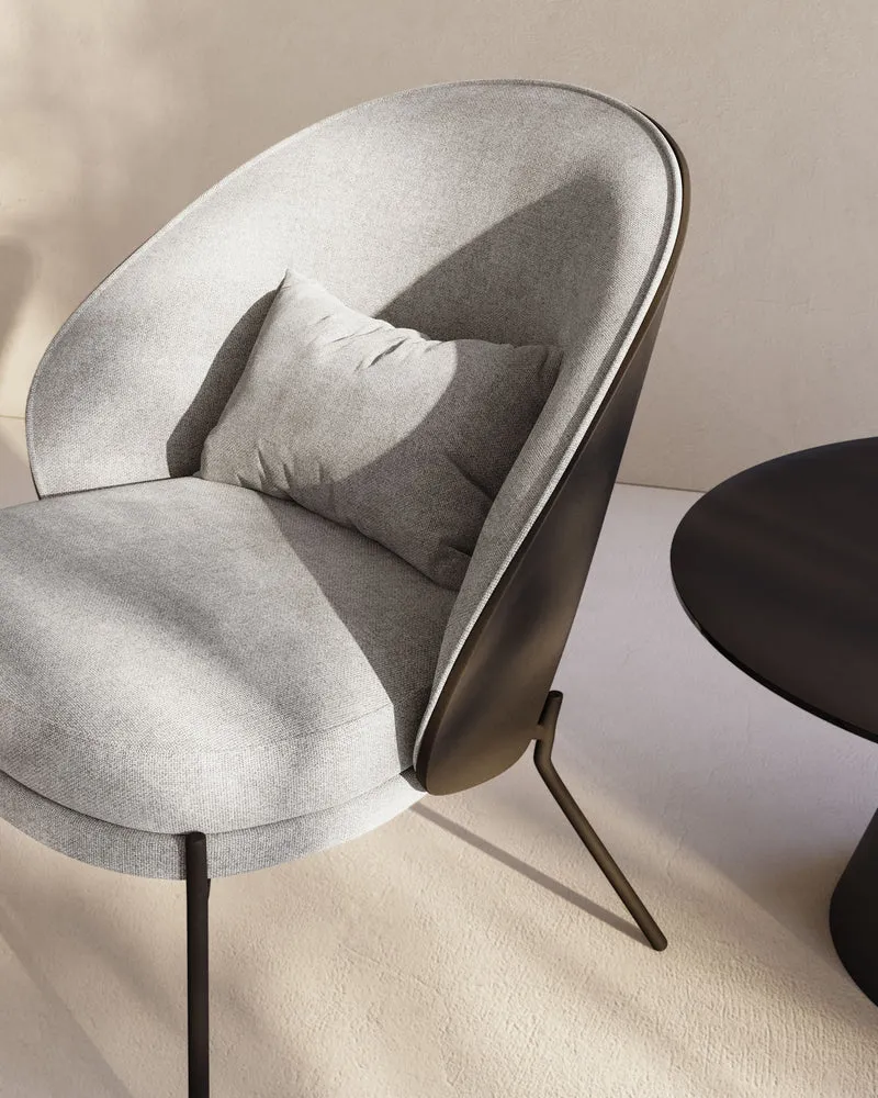 Eamy light grey armchair in an ash wood veneer with a black finish and black metal
