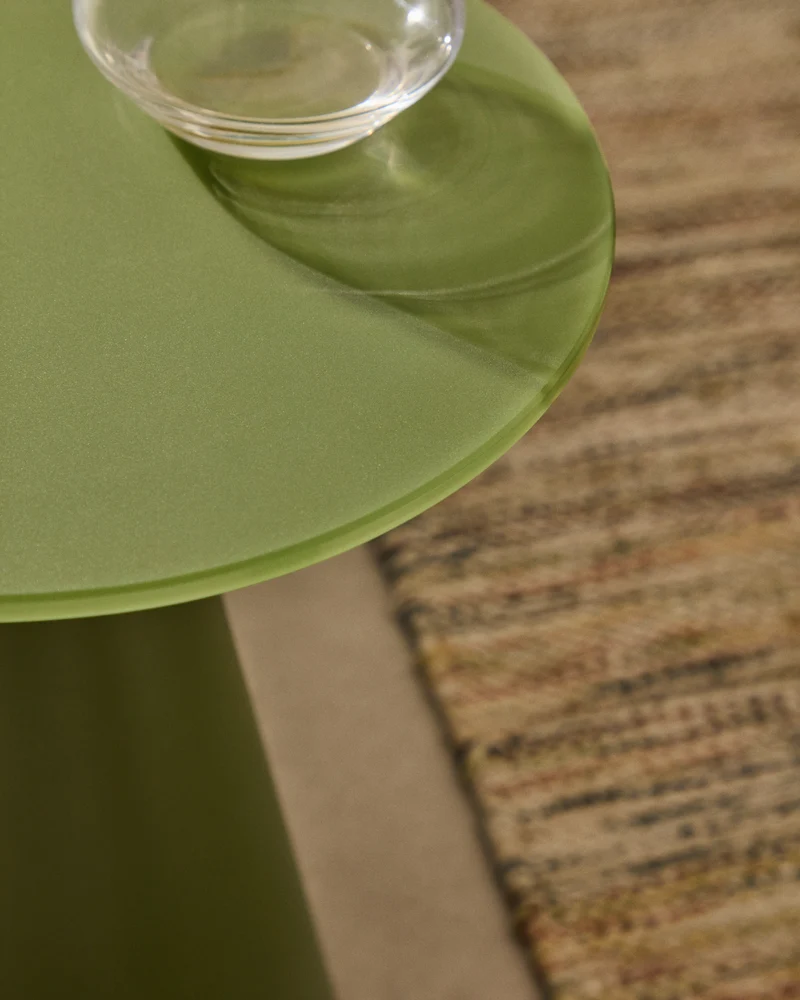 Wilshire side table Ø30cm