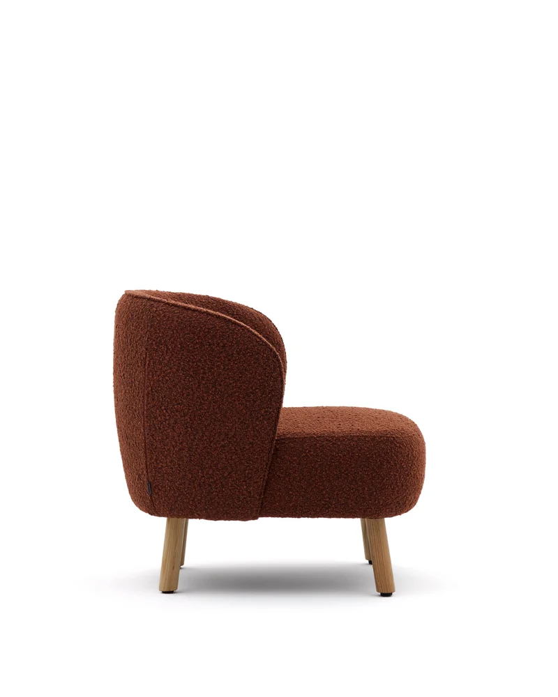 Ulit armchair in terracotta bouclé natural finish legs