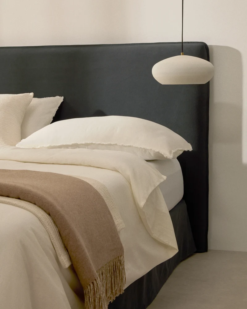 Jaira Bed with removable cover - Anthracite Grey Linen blend