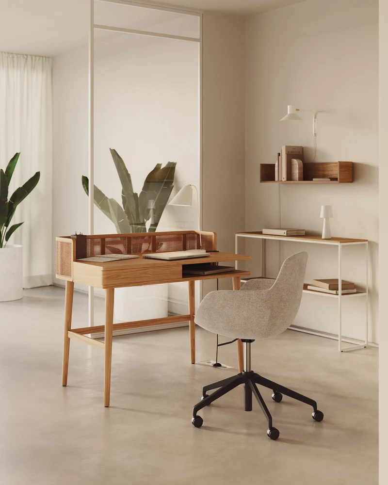 Araxi Desk