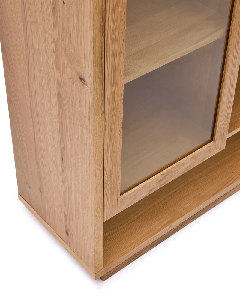 Alguema display cabinet in oak wood veneer with natural finish, 100 x 185 cm