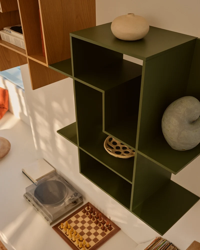 Ina modular shelving unit in green lacquered MDF 80 x 80cm FSC 100%