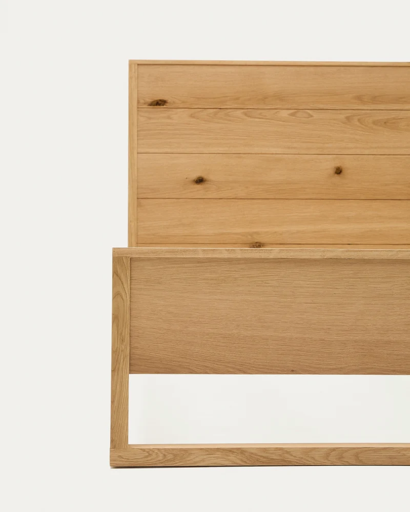 Alguema bed in oak veneer with natural finish for 180 x 200cm mattress