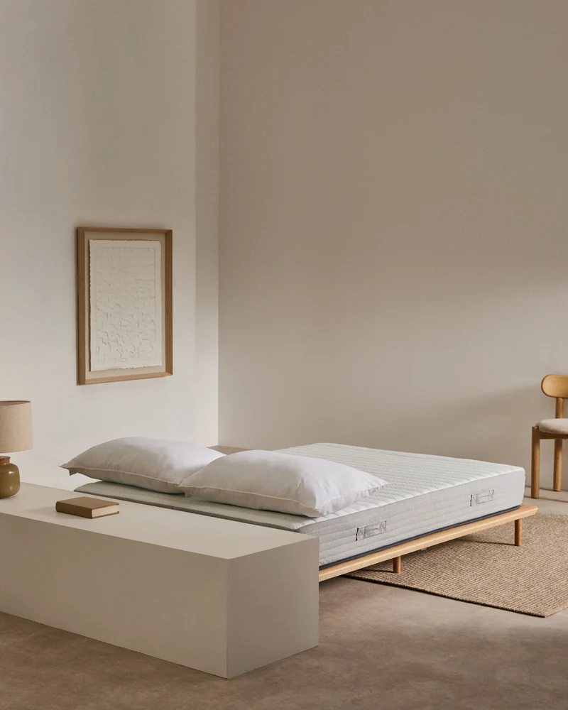 Juno mattress with pocket springs 135 x 190 cm