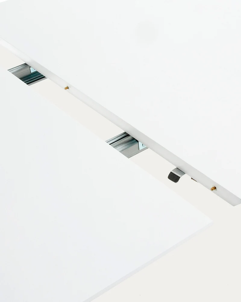 Oqui oval extendable MDF table with white lacquer and solid beech legs 120 (200) x 90 cm