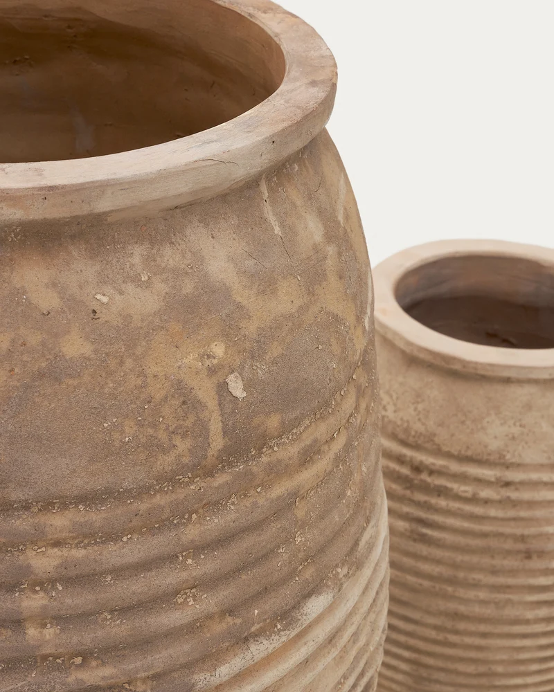 Llonga set of 2 terracotta planters with natural finish Ø 54 / 32 cm