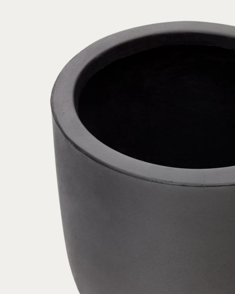 Aiguablava plant pot in black cement, Ø 39 cm