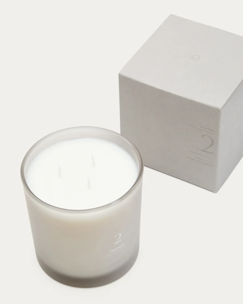 400g Sweet Vanilla scented candle