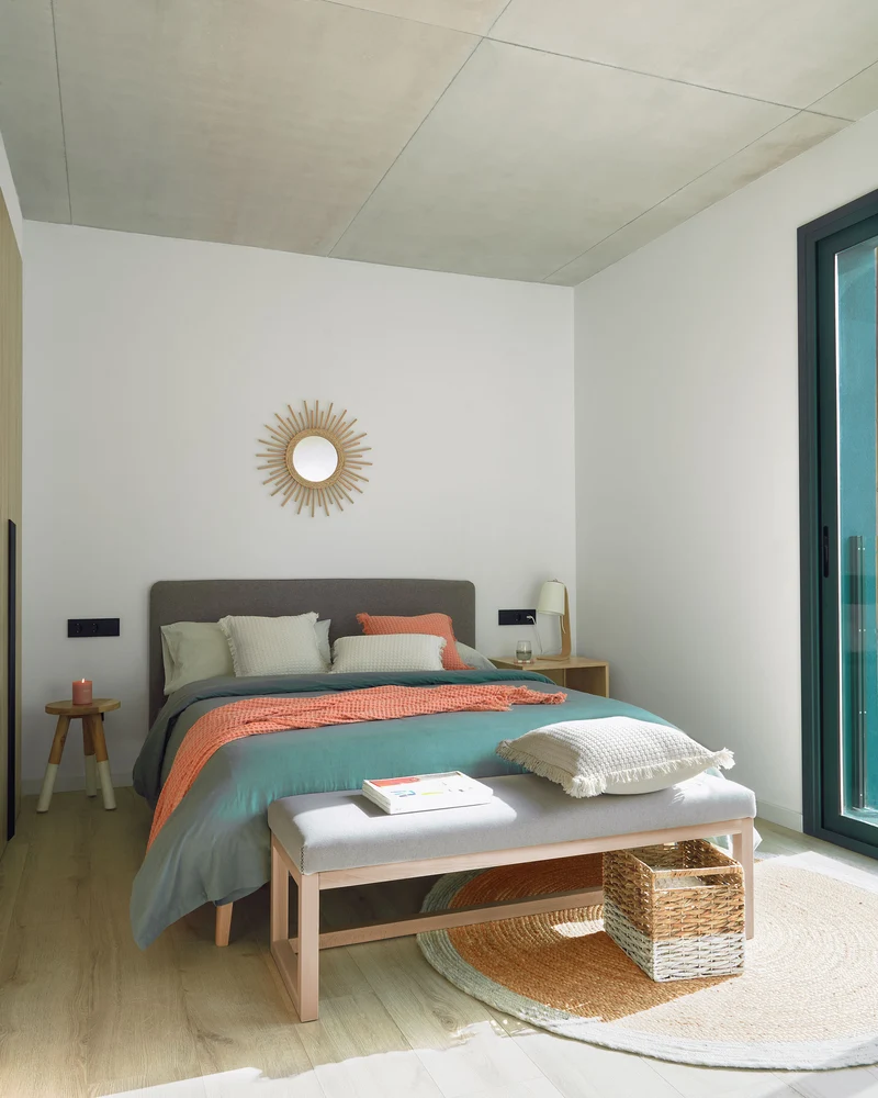 Dyla bed cover in grey for a 160 x 200 cm mattress