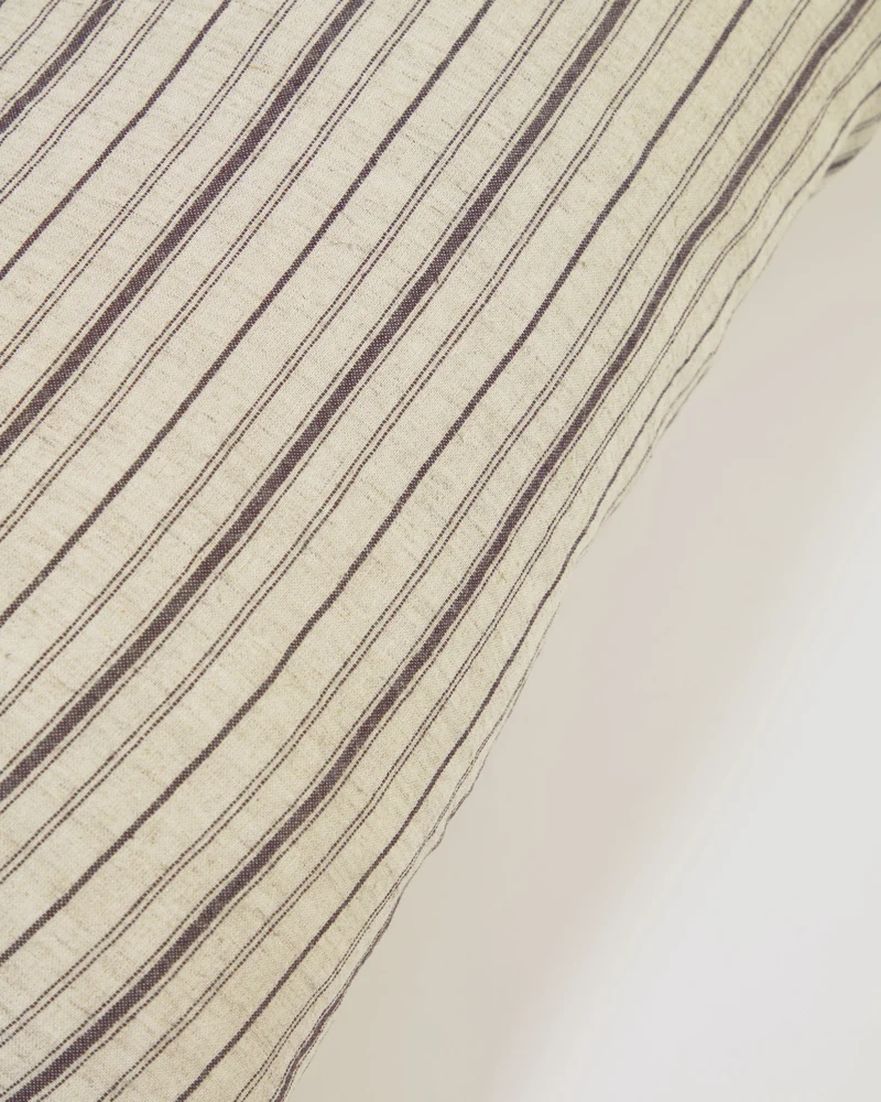 Etna 100% cotton cushion cover with brown stripes 30 x 50 cm