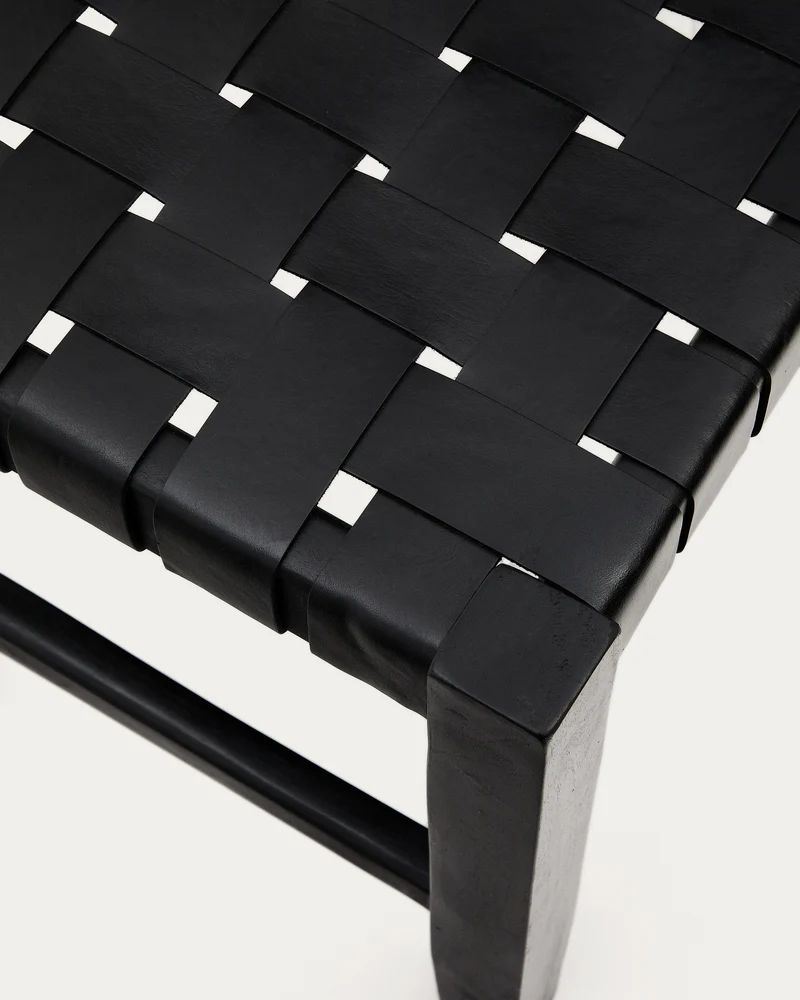 Calixta bench in leather and solid mahogany wood with black finish 120 cm