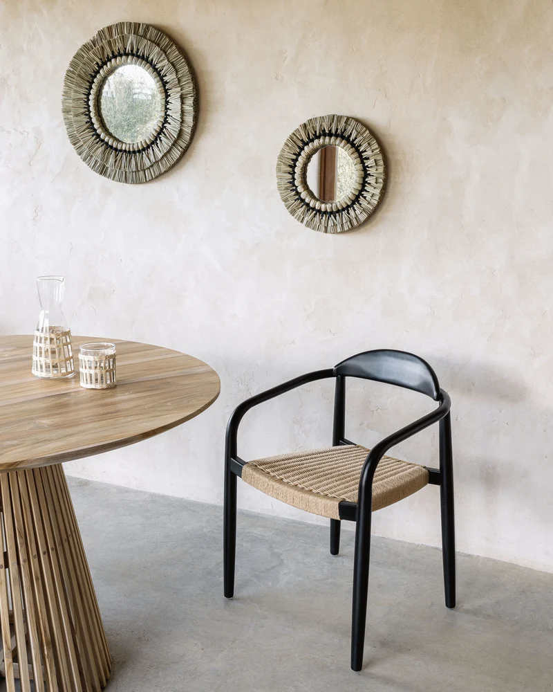 Akila round mirror made from beige natural fibres and black cotton cord, 60 cm