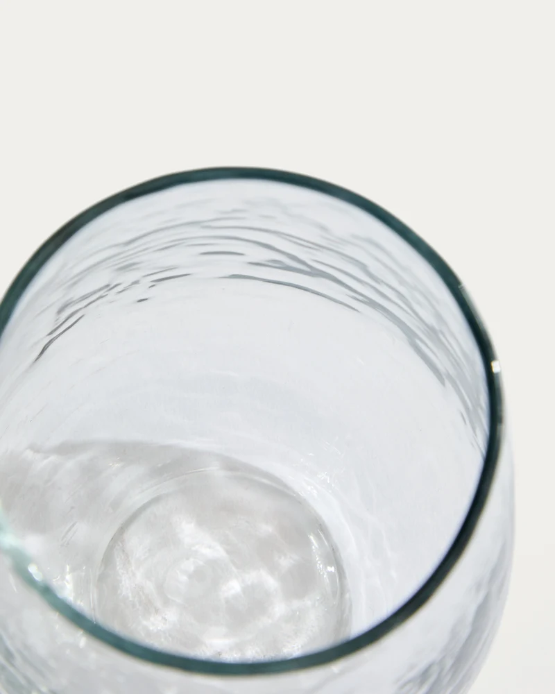 Sileia cup made of transparent recycled glass
