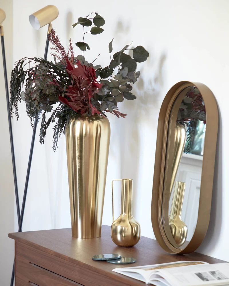 Tiare gold metal wall mirror 31 x 61,5 cm