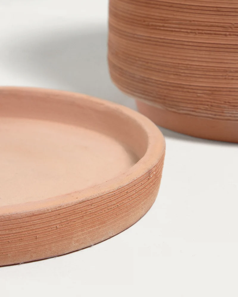Karlina set of 2 terracotta plant pots with dishes, Ø 33 cm / Ø 24 cm