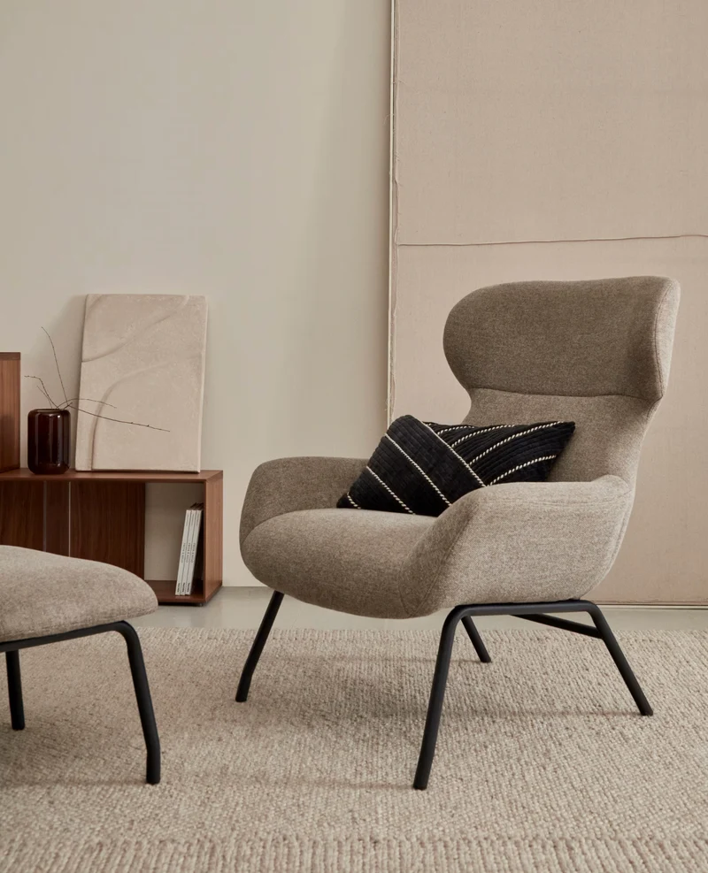Belina Armchair Light Brown Chenille & Black Leg