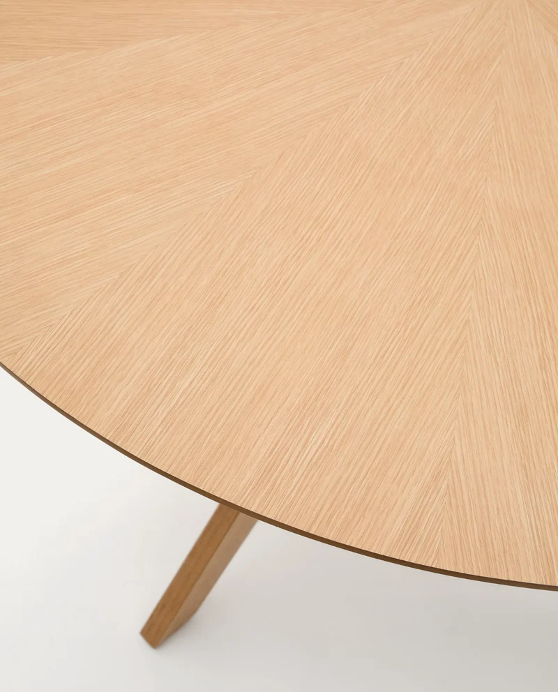 Naanim Round Table Oak Finish