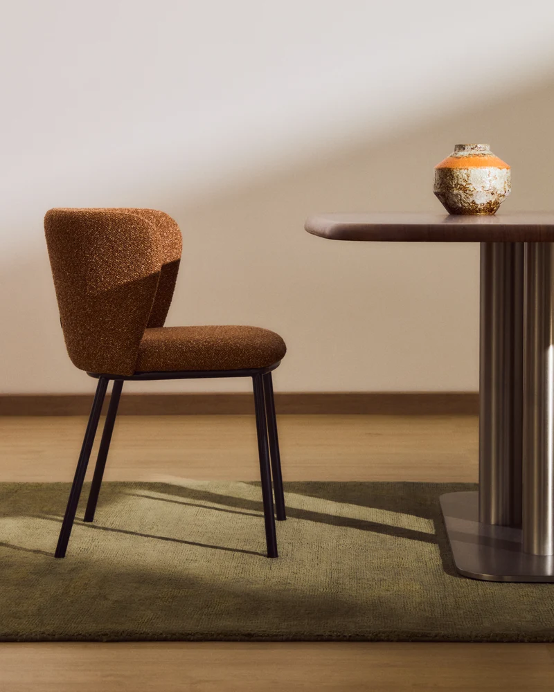 Ciselia terracotta thick chenille chair with black legs