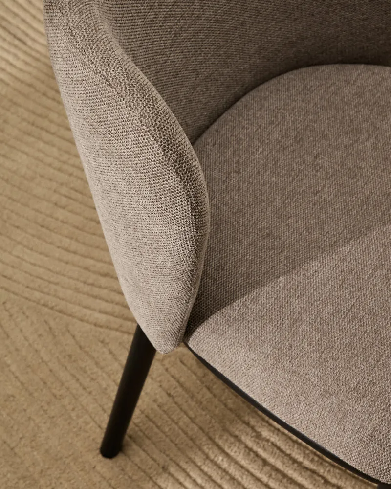Ciselia chair in light brown chenille and black legs