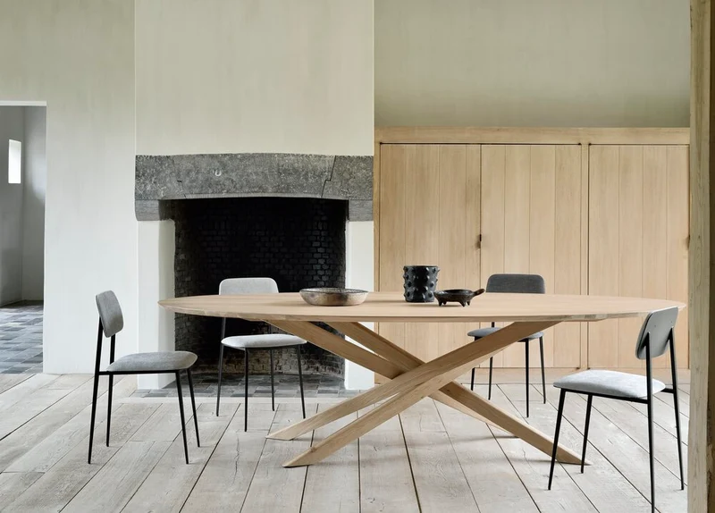 Oval Mikado Dining Table