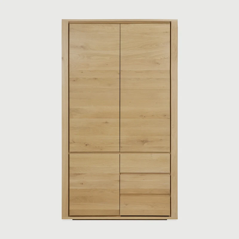Shadow Dresser