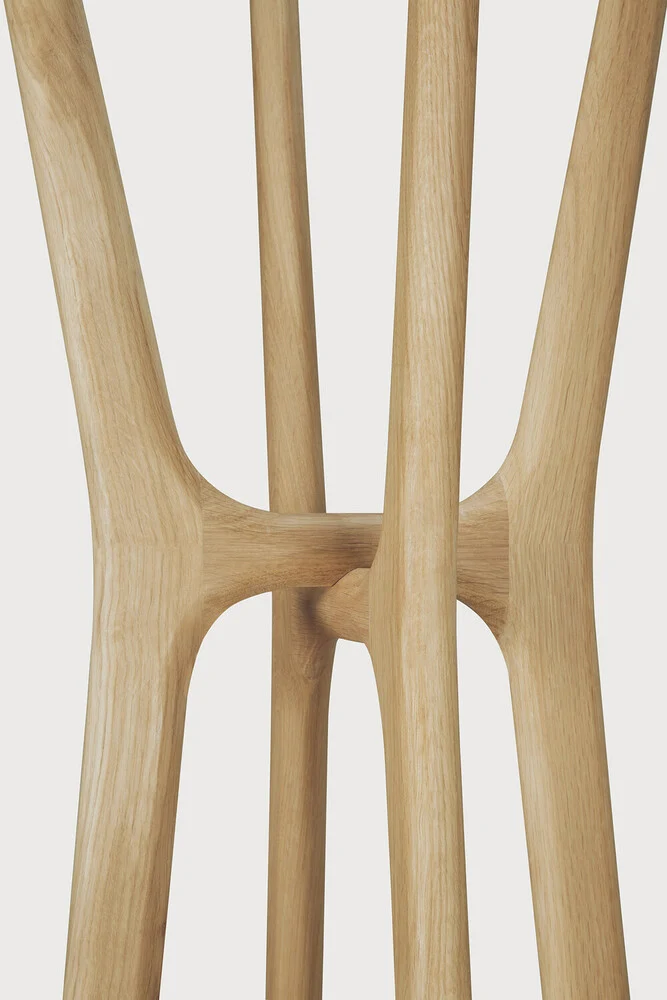 PI Coat Stand