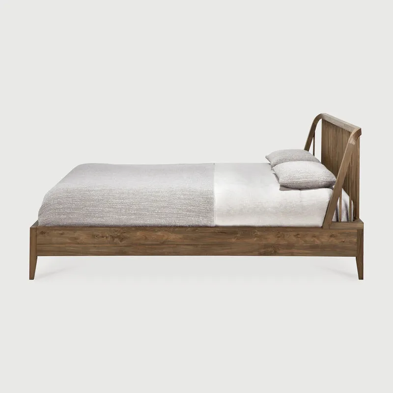 Spindle Bed Super King - Reclaimed Teak