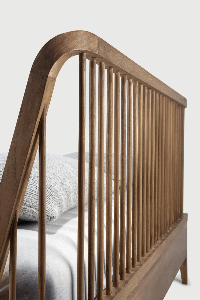 Spindle Bed Super King - Reclaimed Teak