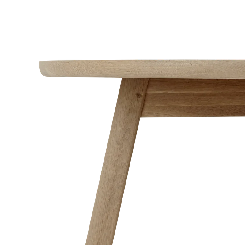 Wycombe Round Dining Table / Wooden Top