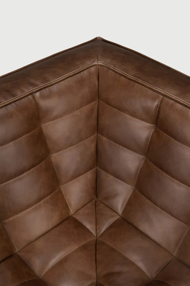 N701 Square Corner - Chestnut Leather