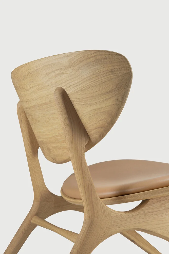 Eye Lounge Chair