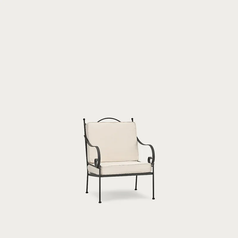 Cheltenham Armchair with Cushions
