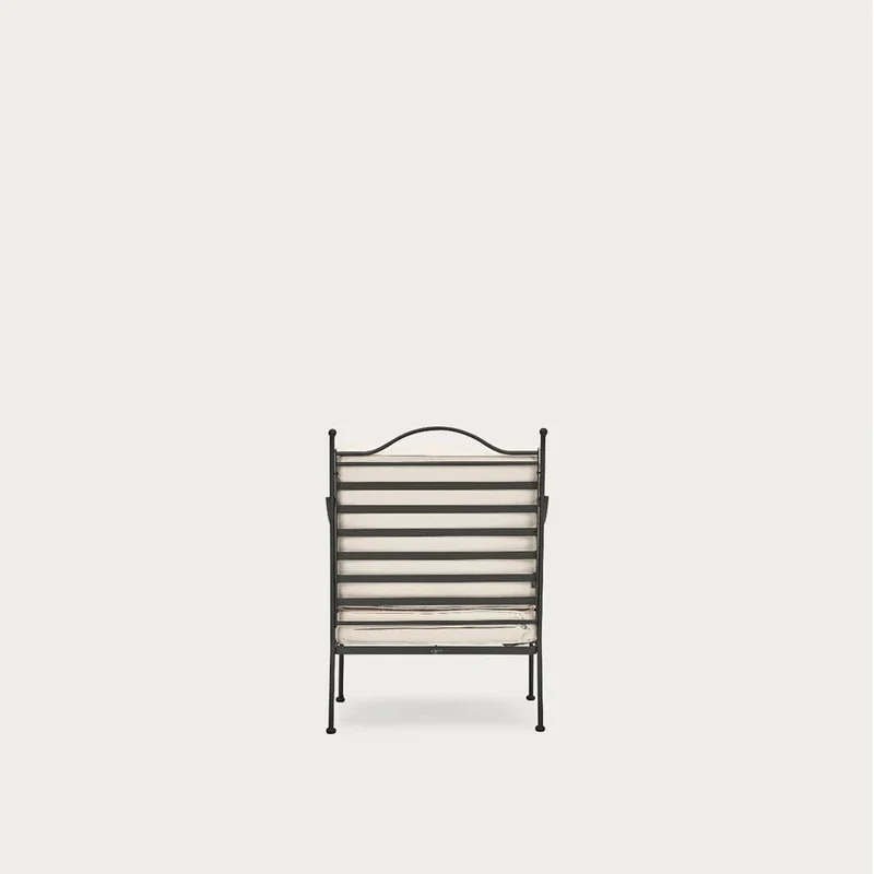 Cheltenham Armchair with Cushions