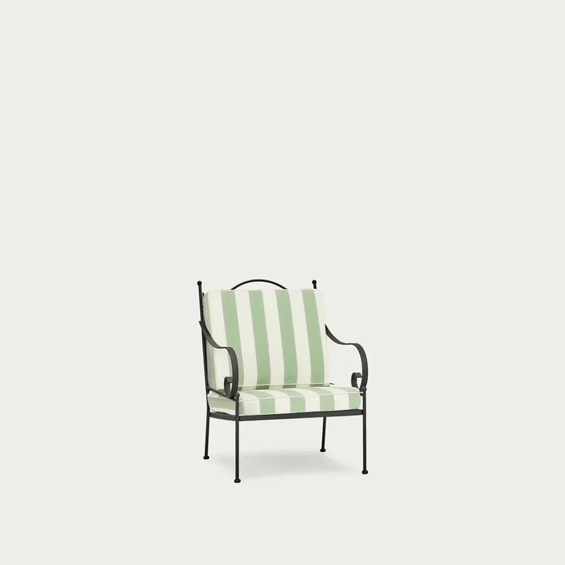 Cheltenham Armchair With Cushion
