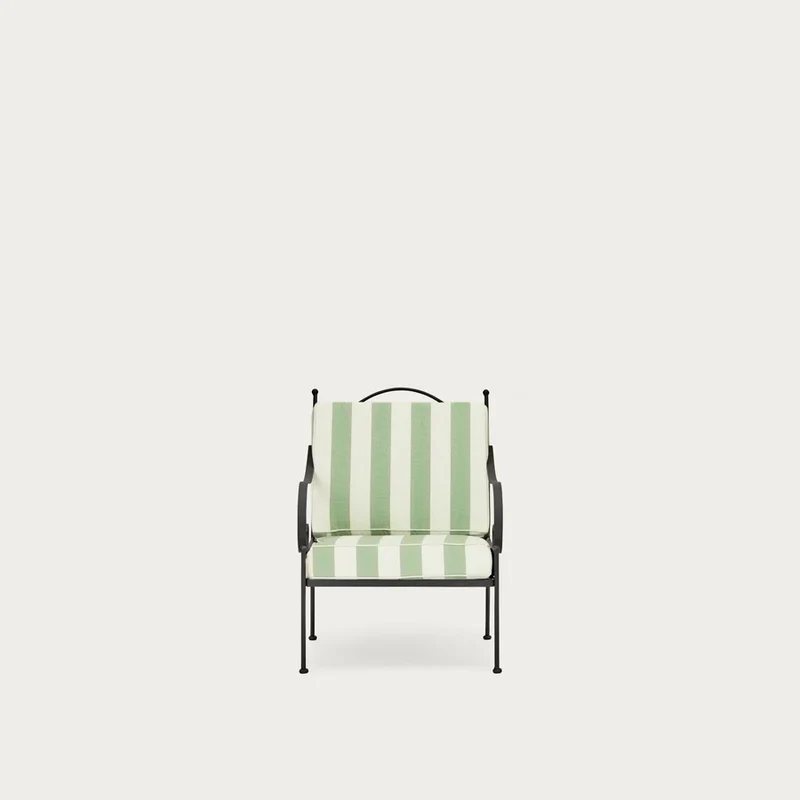 Cheltenham Armchair With Cushion