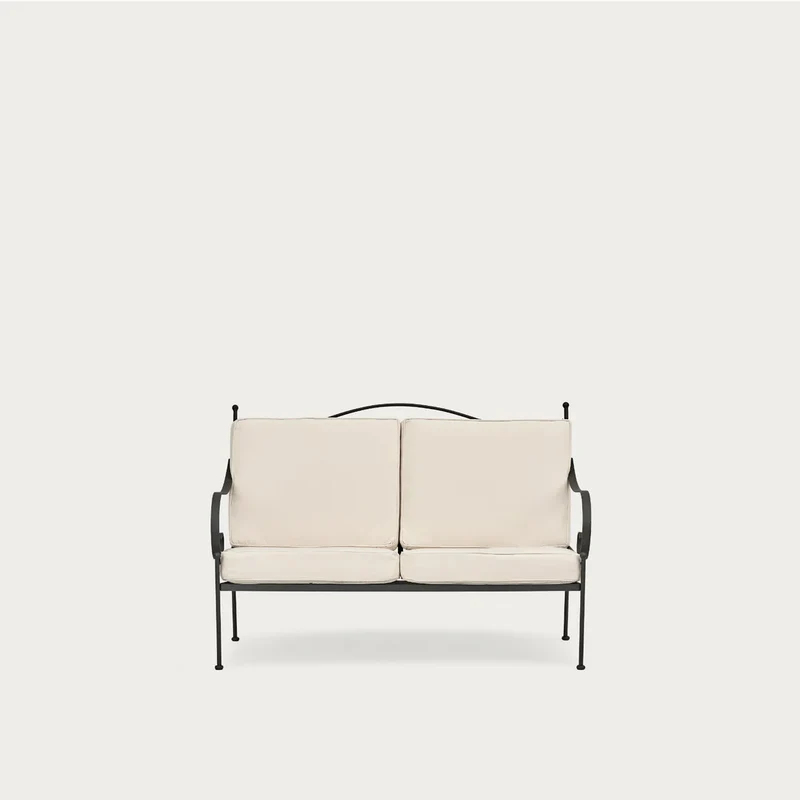 Cheltenham 2 Seater Sofa with Cushions