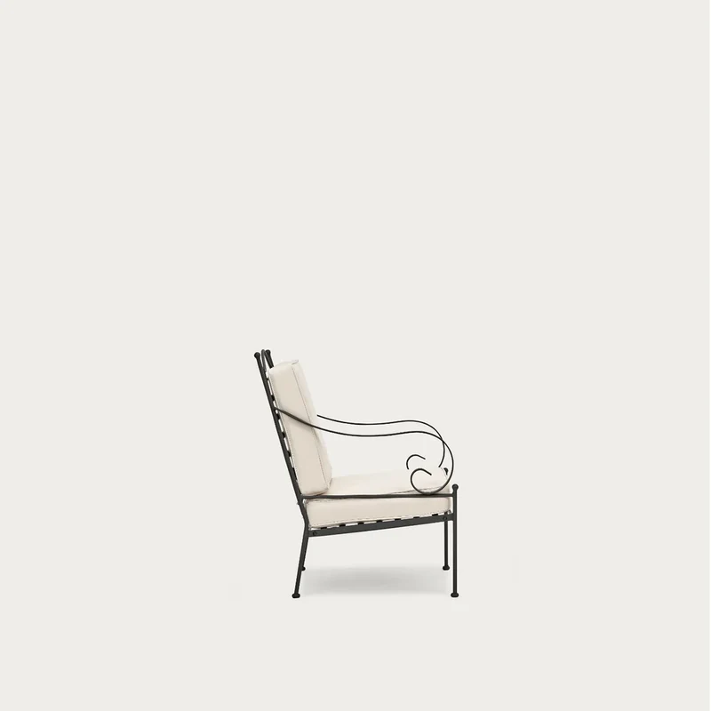 Cheltenham 2 Seater Sofa with Cushions
