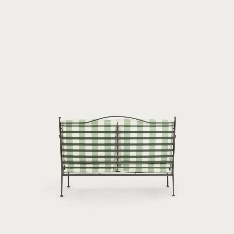 Cheltenham 2 Seater Sofa with Cushions