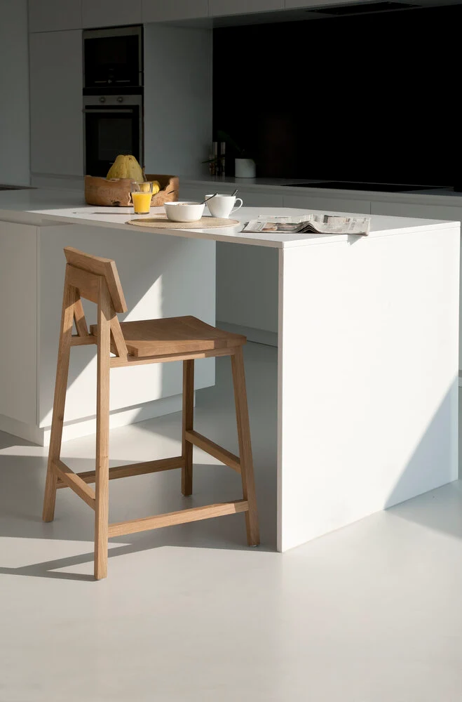 Oak N3 Kitchen Counter Stool