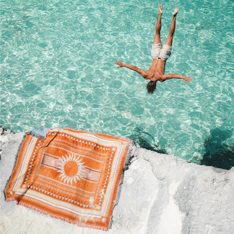 SUNSET THROW RUG