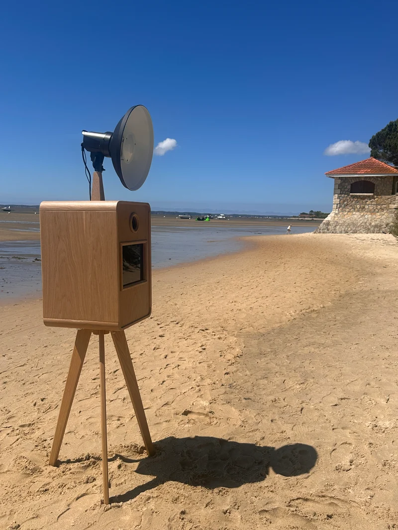 Borne photo en bois – "Big Day Box"